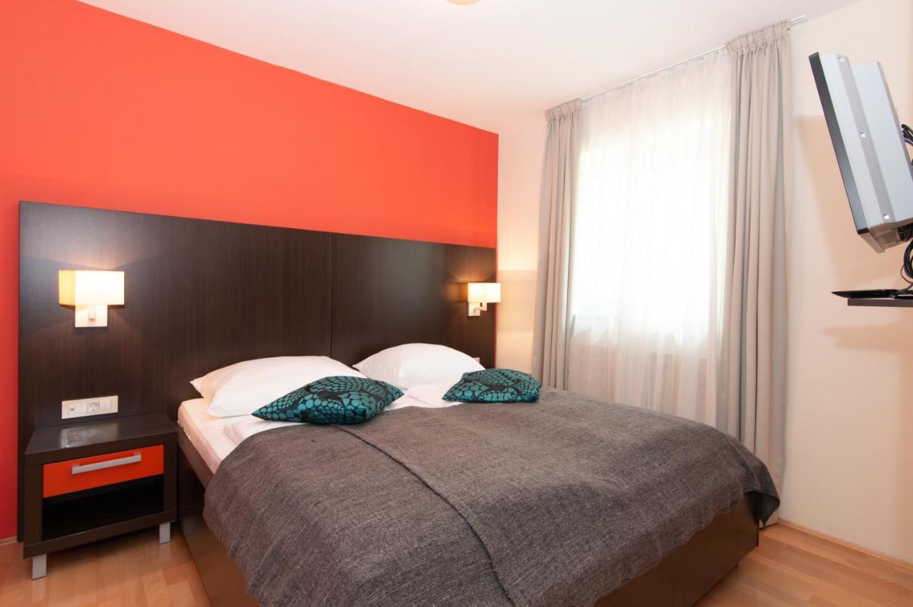 Residence Marina Garbin Apartment 波尔托罗 外观 照片