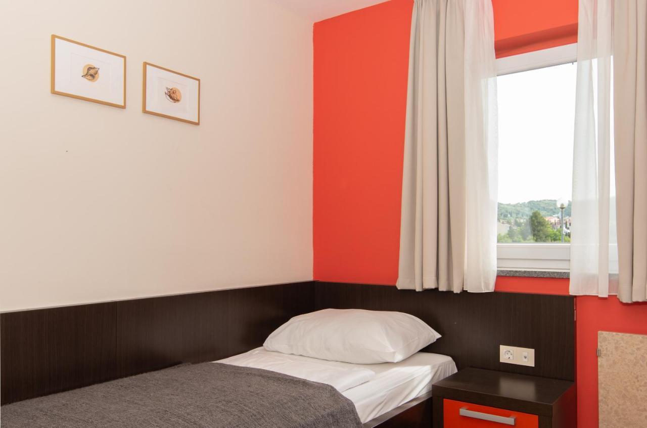 Residence Marina Garbin Apartment 波尔托罗 外观 照片